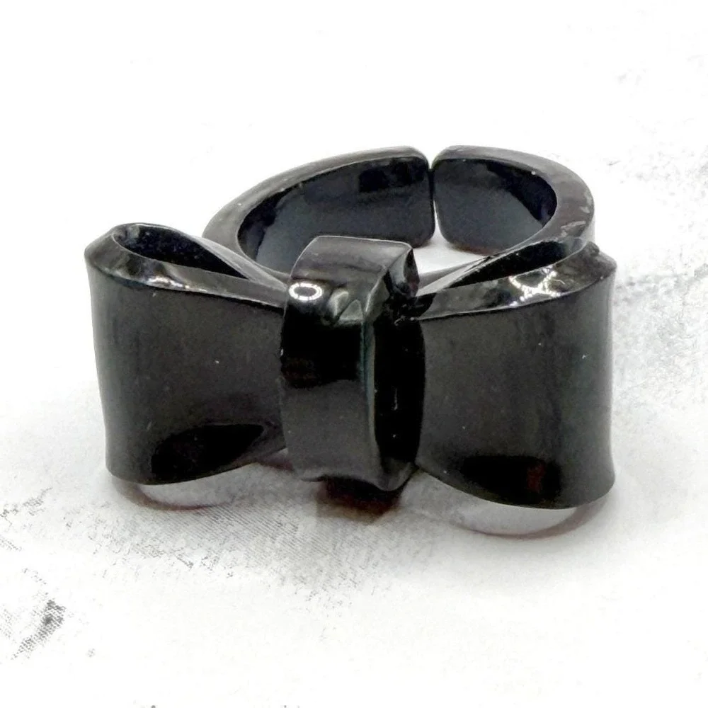 Black Acrylic Bow Ring Glossy Statement‎ Bow Adjustable Size 6.5-6.75